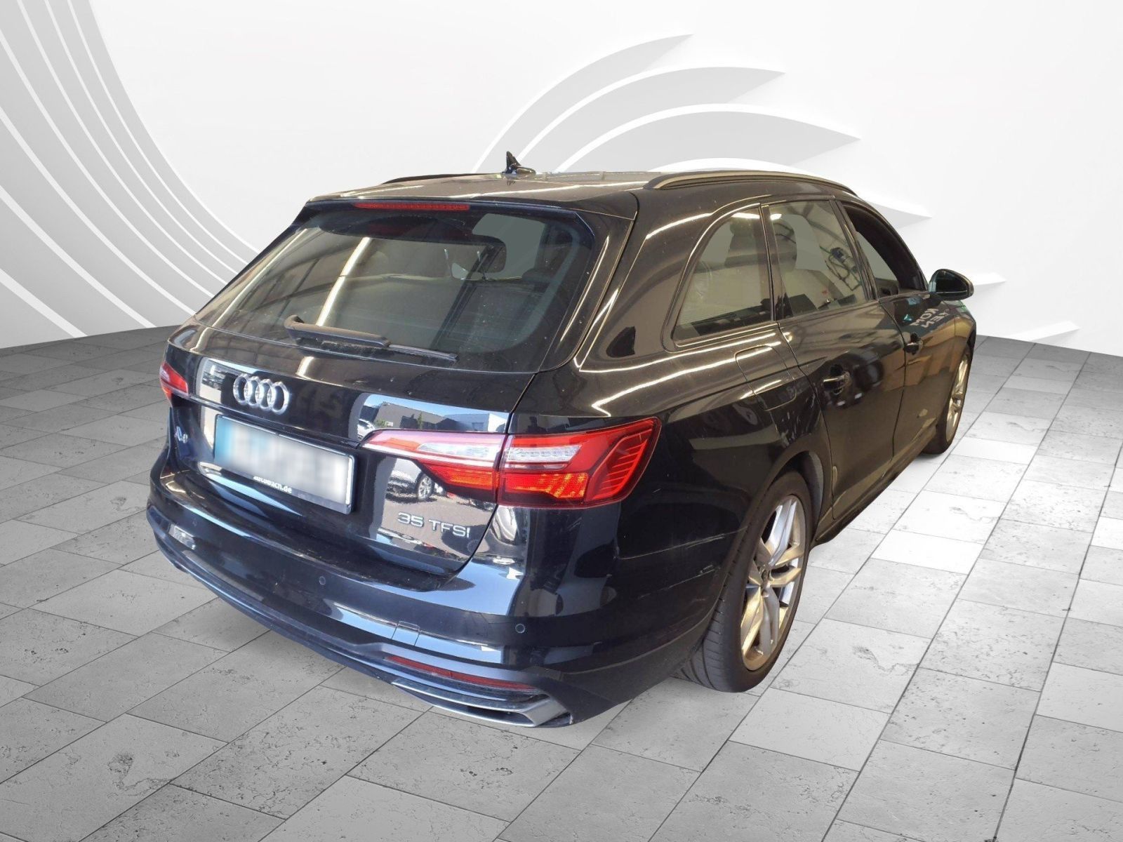 Audi A4 Avant 35TFSI Stronic - Samsaru's Car Outlet