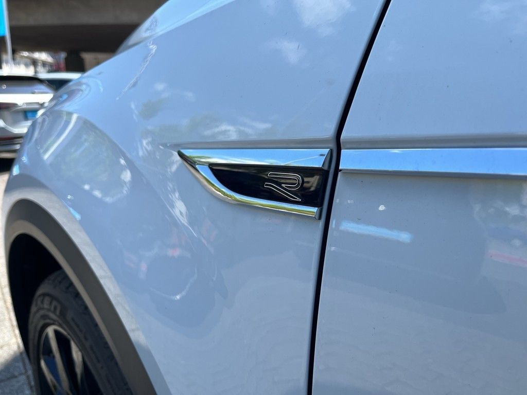 Volkswagen T-Roc 1.0 TSI R-Line Black - Samsaru's Car Outlet