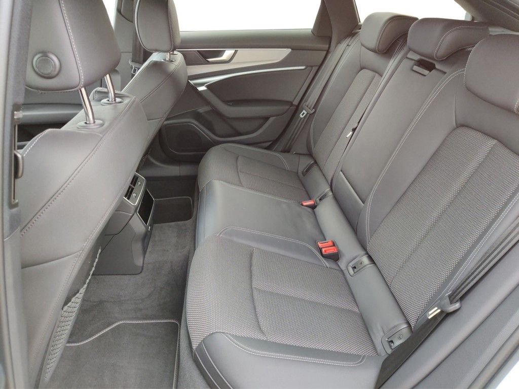 Audi A6 Avant 40 TDI S tronic S line - Samsaru's Car Outlet