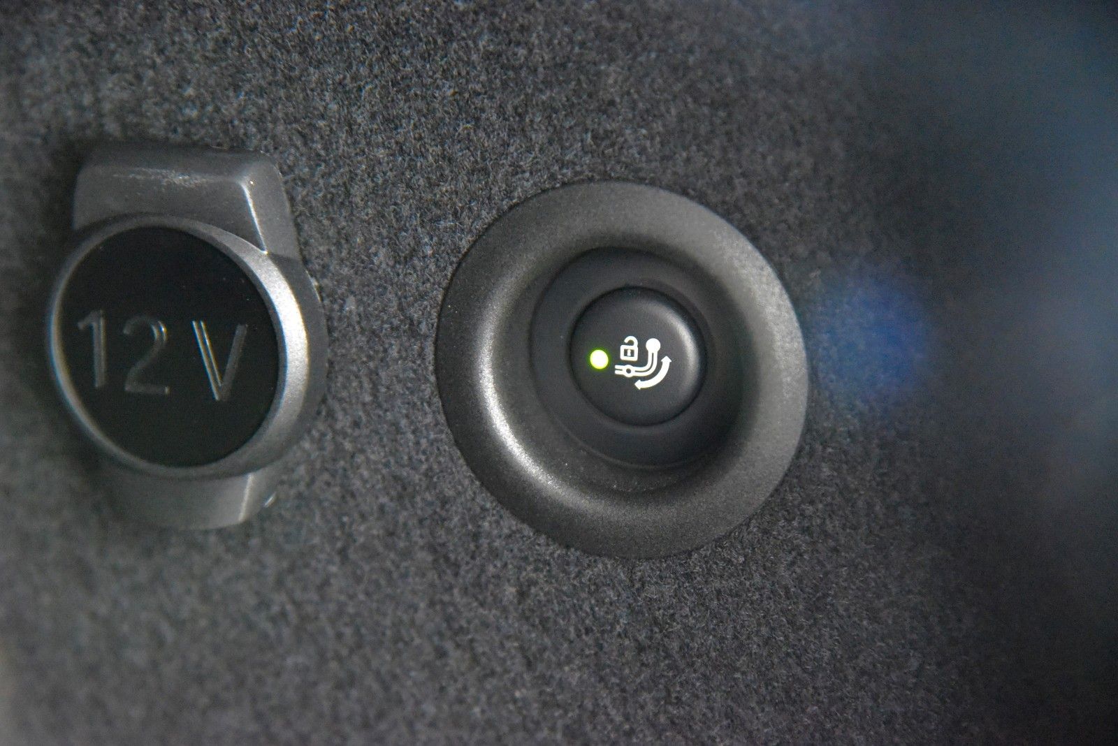 BMW X1 xDrive23d M Sportpaket - Samsaru's Car Outlet