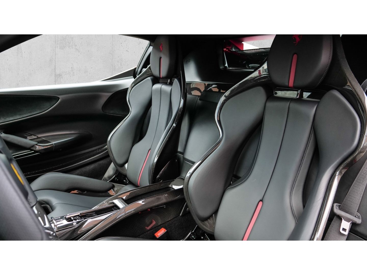 Ferrari SF90 Stradale - Samsaru's Car Outlet
