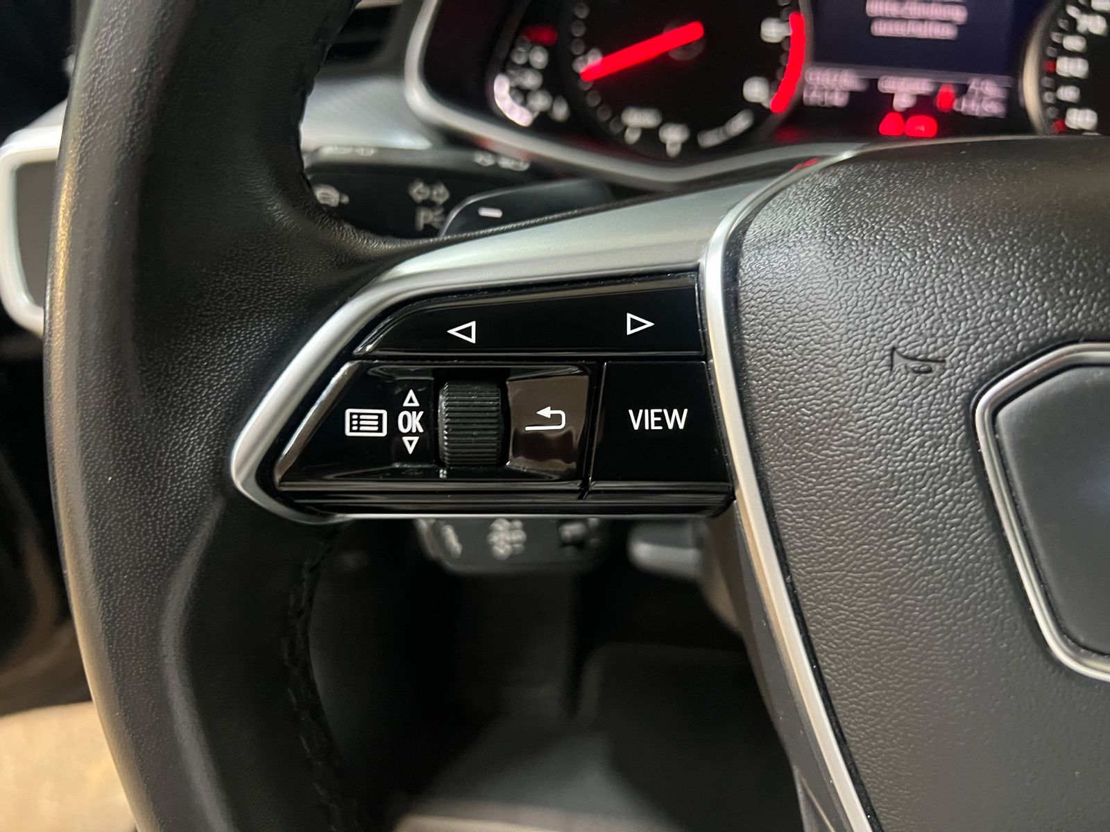 Audi A6 Lim. 40 TDI quattro design2.0 DSG/el.HECK/CAM