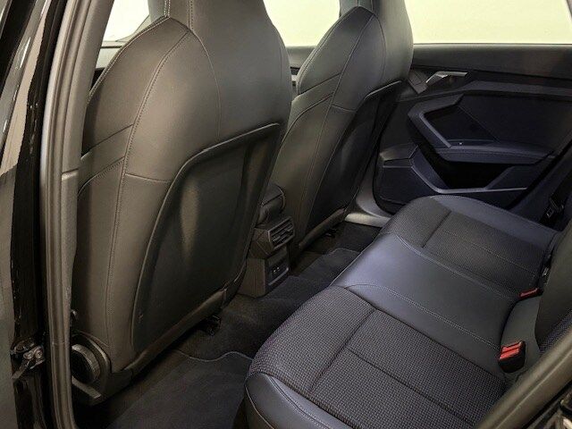 Audi A3 Sportback S line 35 TSI S-tronic, Panorama,Na