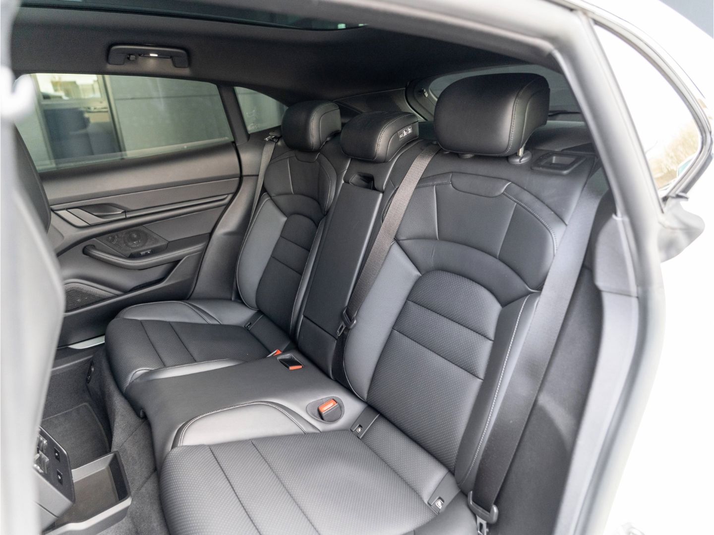 Porsche Taycan 4S Sport Turismo BOSE 22kW PSCB 18-Wege