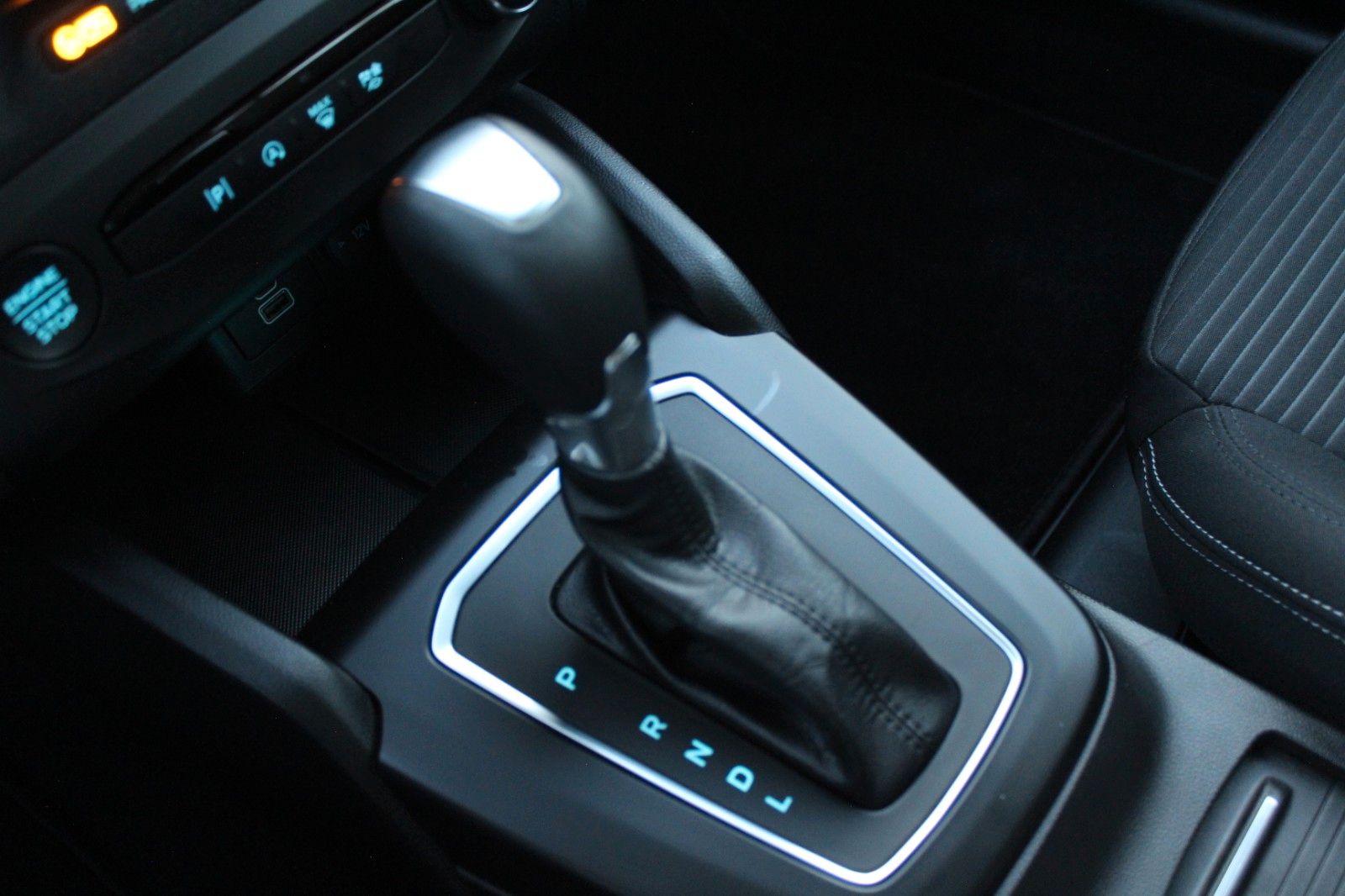 Ford Focus Titanium Turnier 1,0EcoBoost*Automatik*AHK