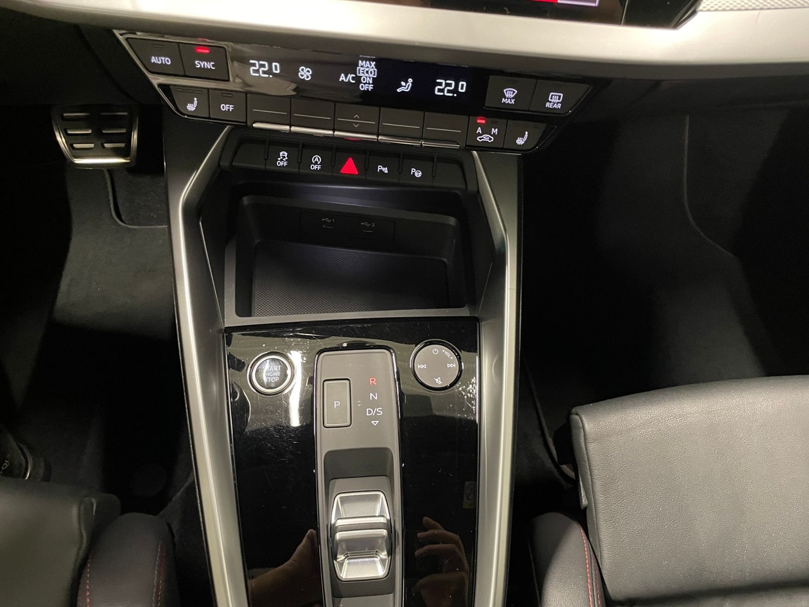 Audi A3 Sportback S-line 35 1.5 TFSI LED PANO RFK ACC