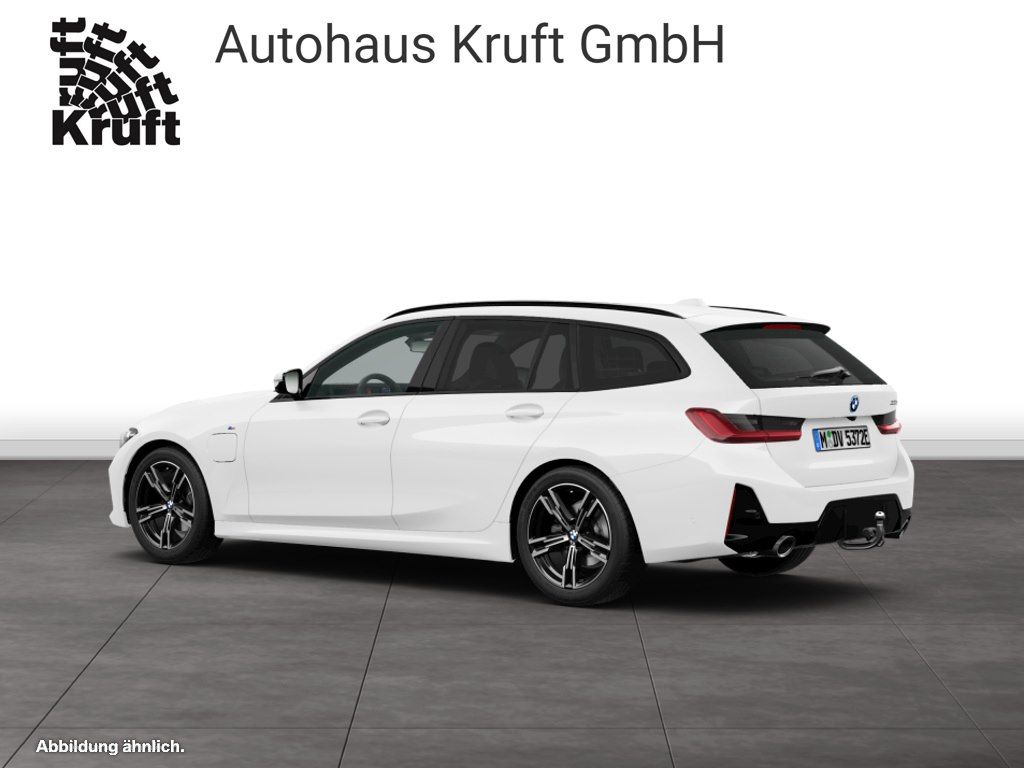 BMW 330e Touring M SPORT+HUD+AHK+KAMERA