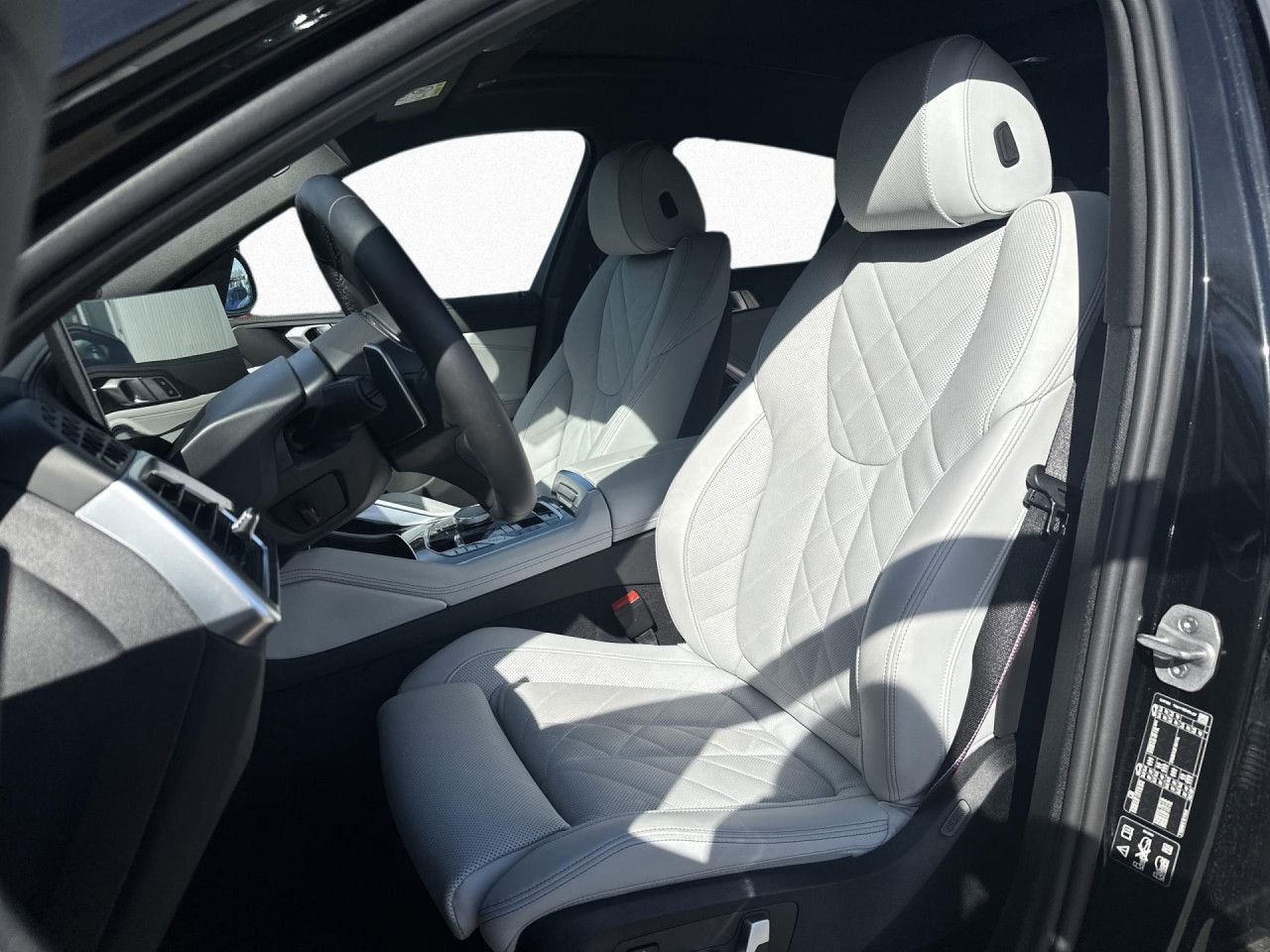 BMW X6 xDr 30d M SPORT PRO SoftCl,AHK,Pano,H/K,DAPro