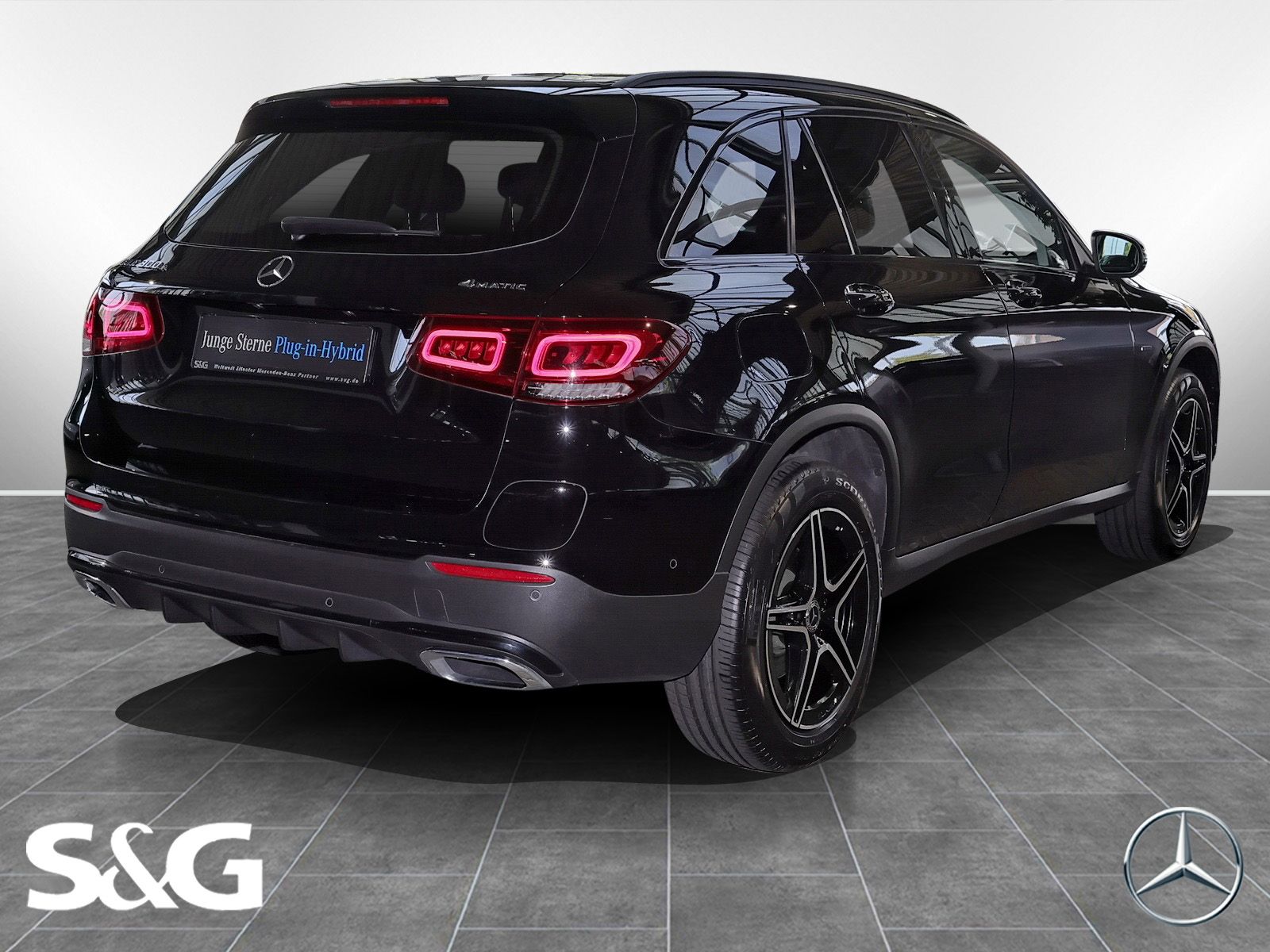 Mercedes-Benz GLC 300 e 4M AMG - Samsaru's Car Outlet