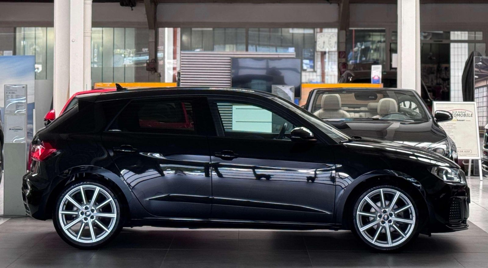 Audi A1 35 TFSI advanced - Samsaru's Car Outlet