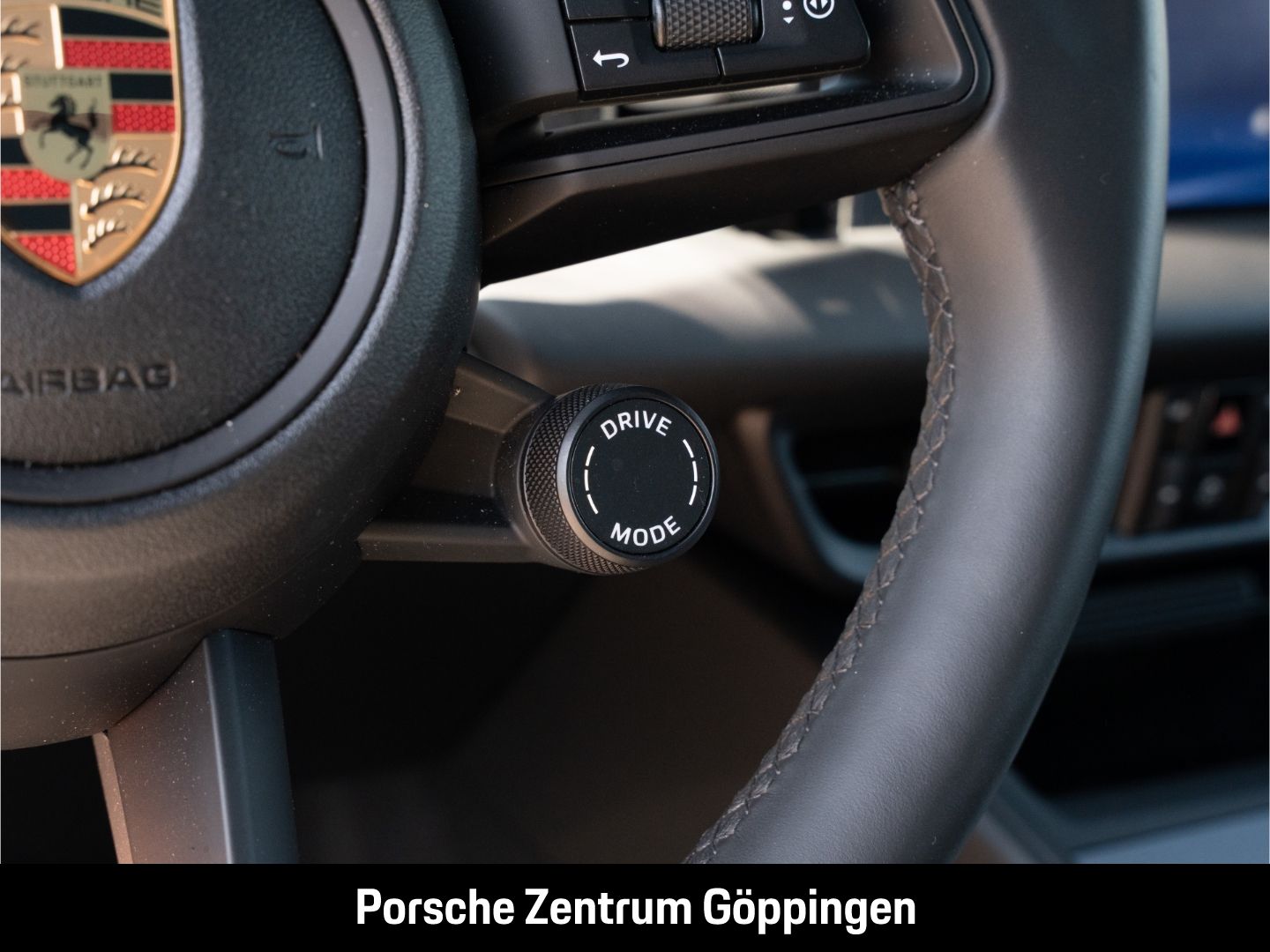 Porsche Macan BOSE InnoDrive LED-Matrix Panoramadach