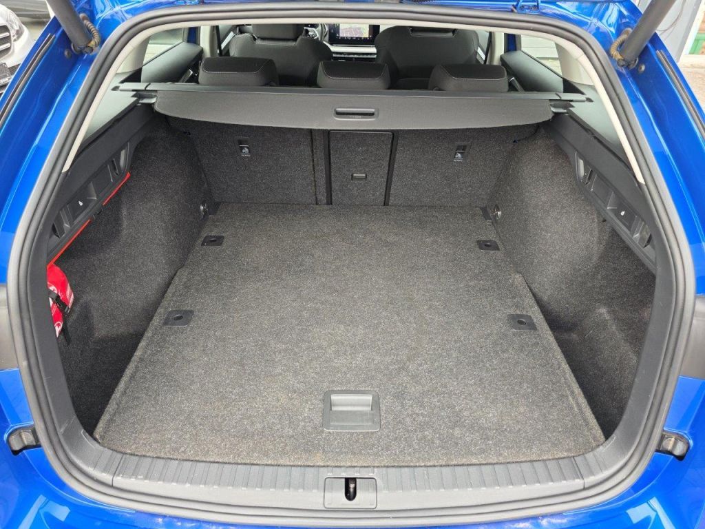 Skoda Octavia Combi 1.5 TSI e-TEC DSG Style - Samsaru's Car Outlet