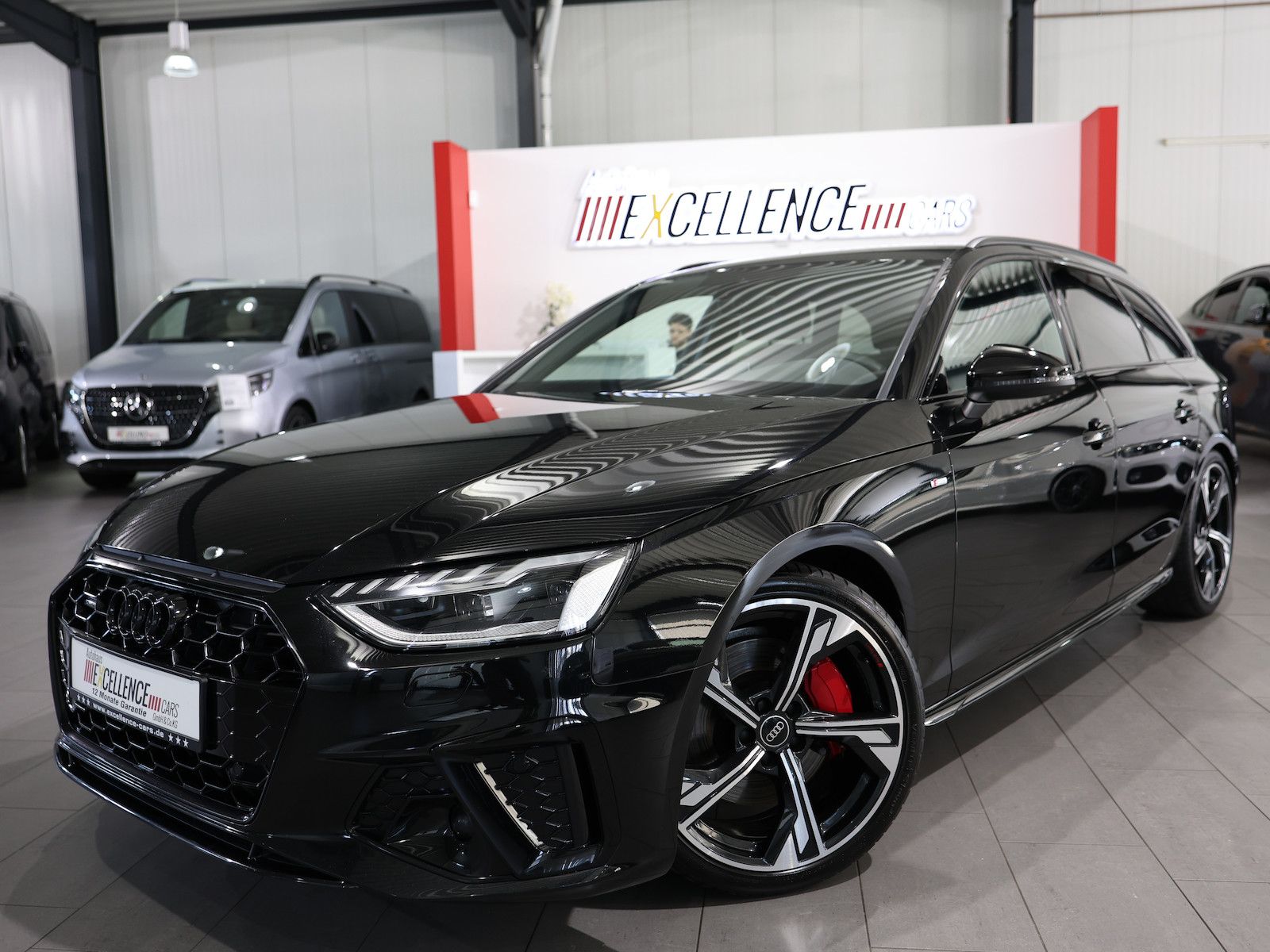 Audi A4 Avant 45 TFSI Q COMPETITION S-LINE BLACK