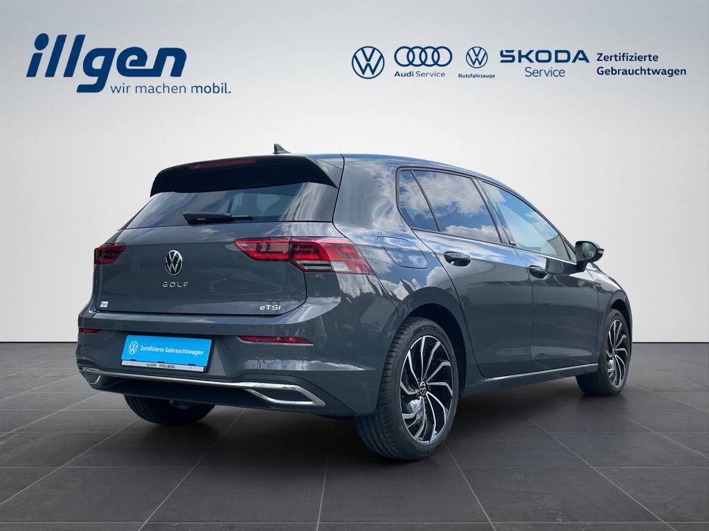 Volkswagen Golf VIII 1.5 eTSI MOVE - Samsaru's Car Outlet
