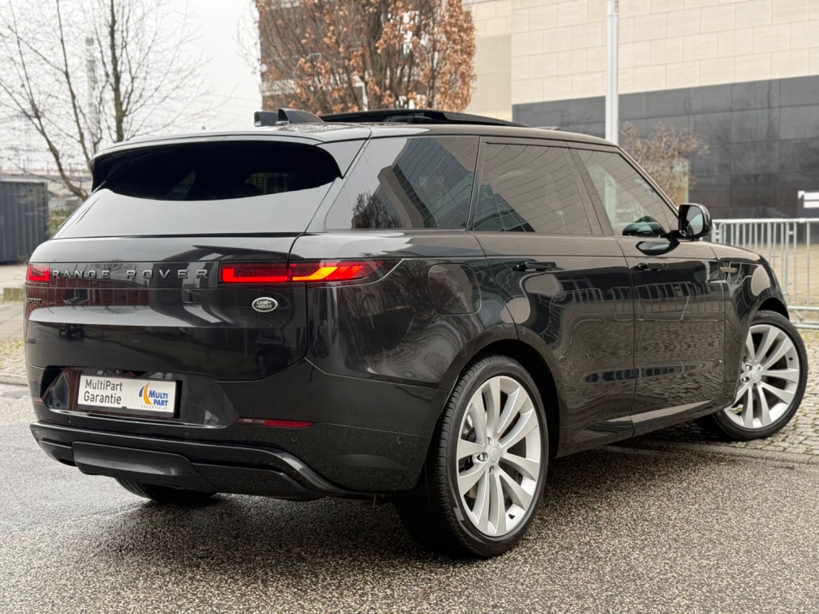 Range Rover Sport Dynamic HSE - Samsaru's Car Outlet