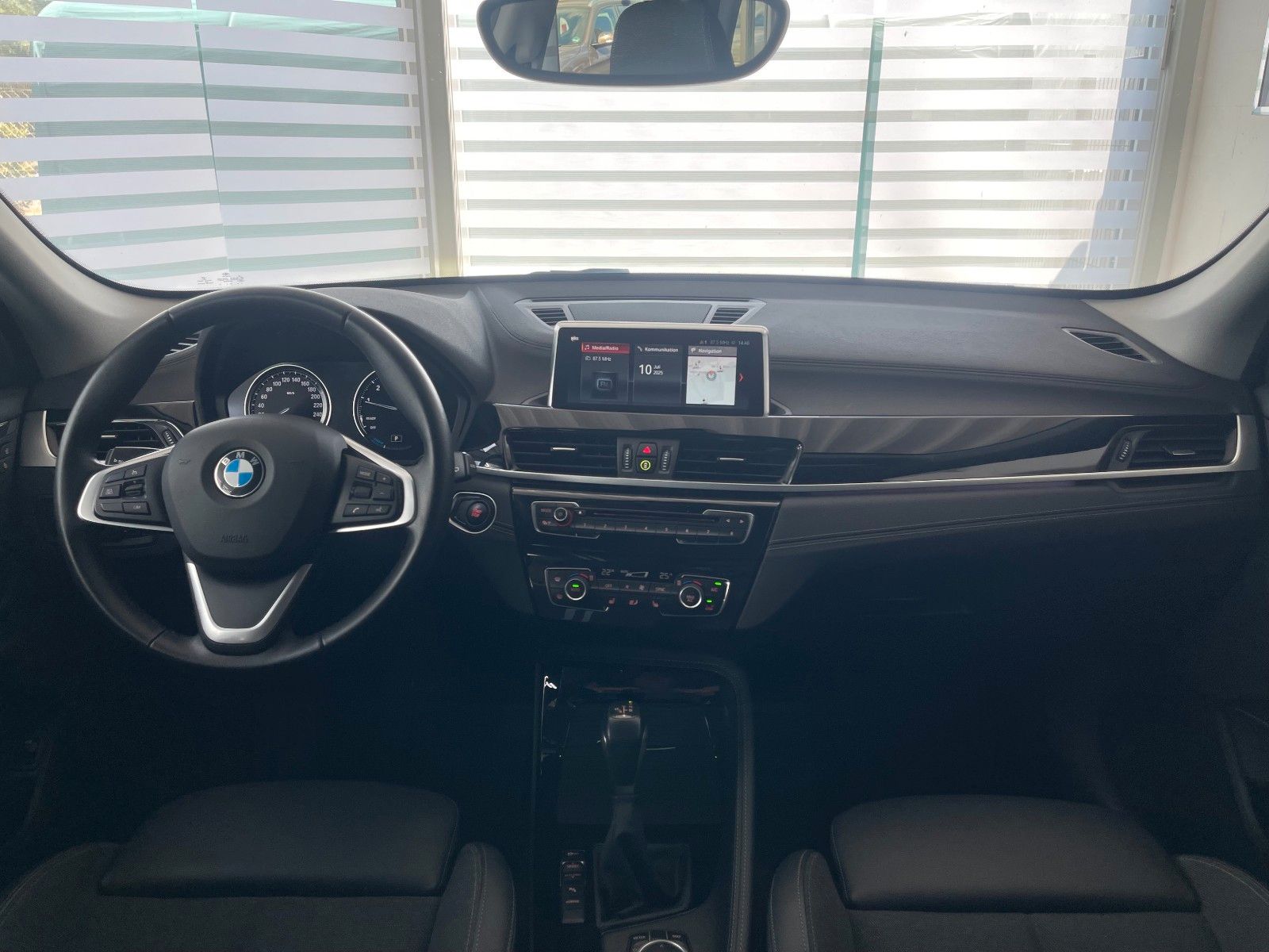 BMW X1 xDrive 25e Aut. Sport Line - Samsaru's Car Outlet