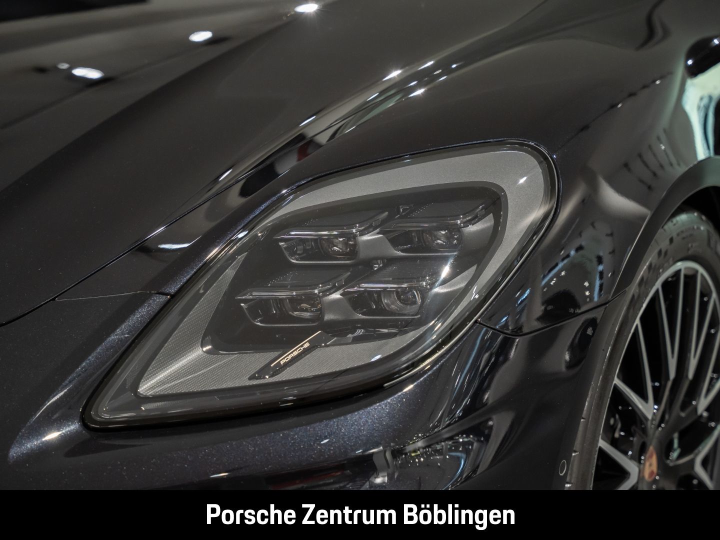 Porsche Panamera 4 E-Hybrid HA-Lenkung InnoDrive Head-Up