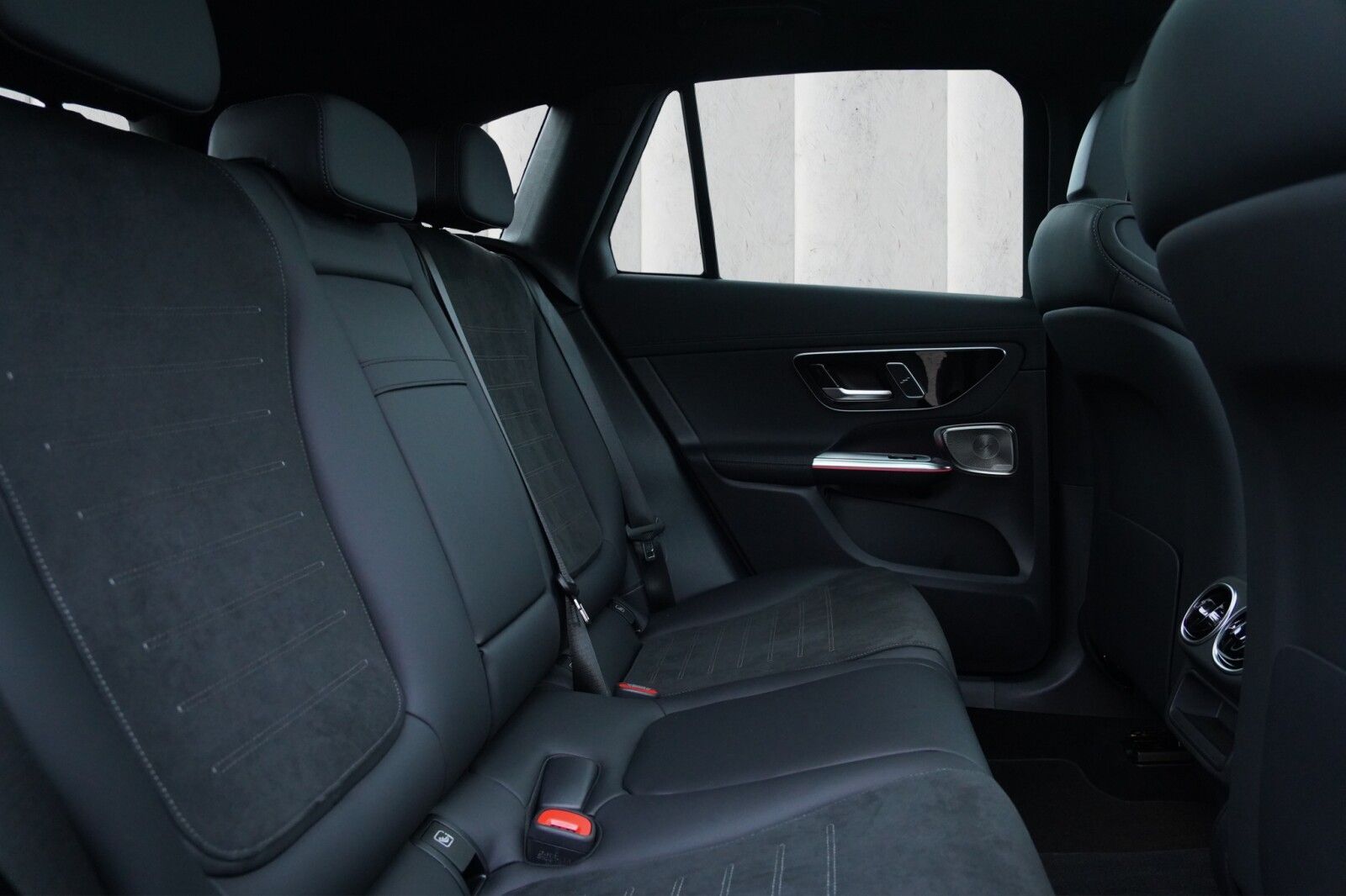 Mercedes-Benz GLC 220 d 4MATIC AMG LINE Hinterachslenkung HUD