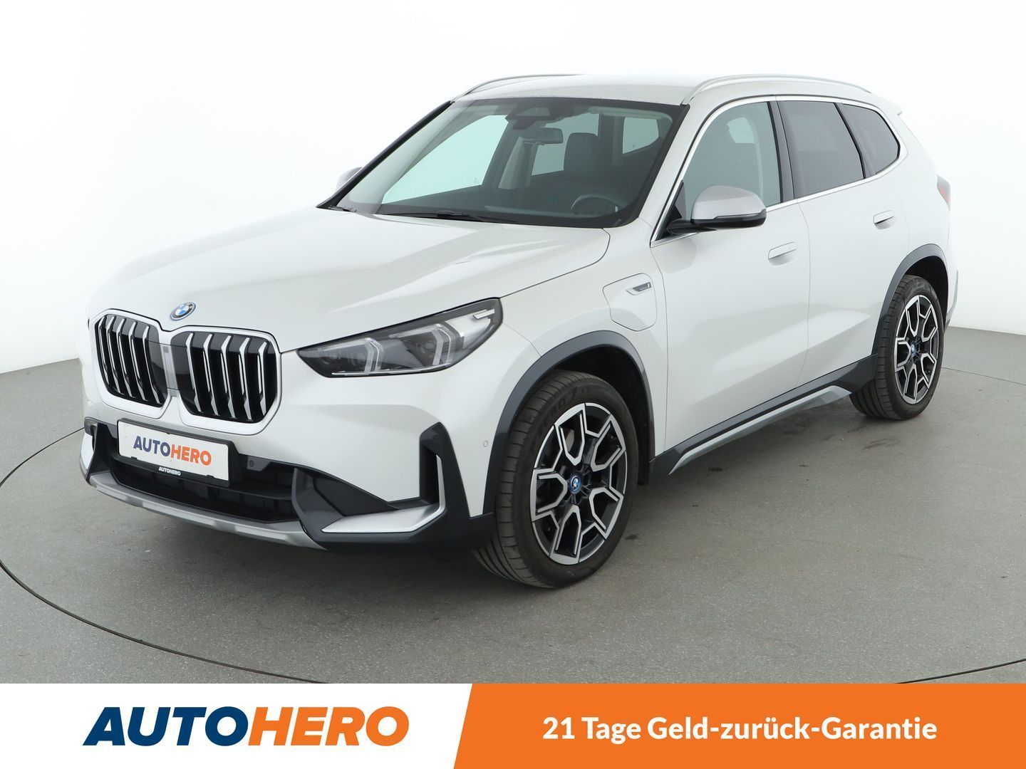 BMW X1 xDrive 30e xLine - Samsaru's Car Outlet