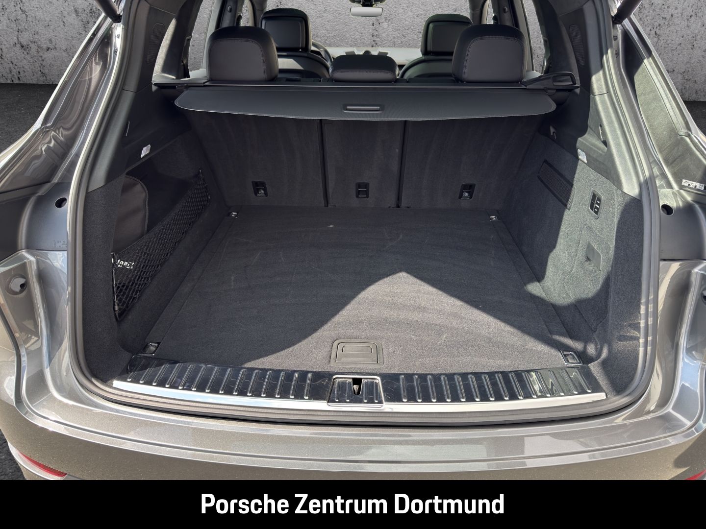 Porsche Cayenne GTS HA-Lenkung InnoDrive LED-Matrix BOSE