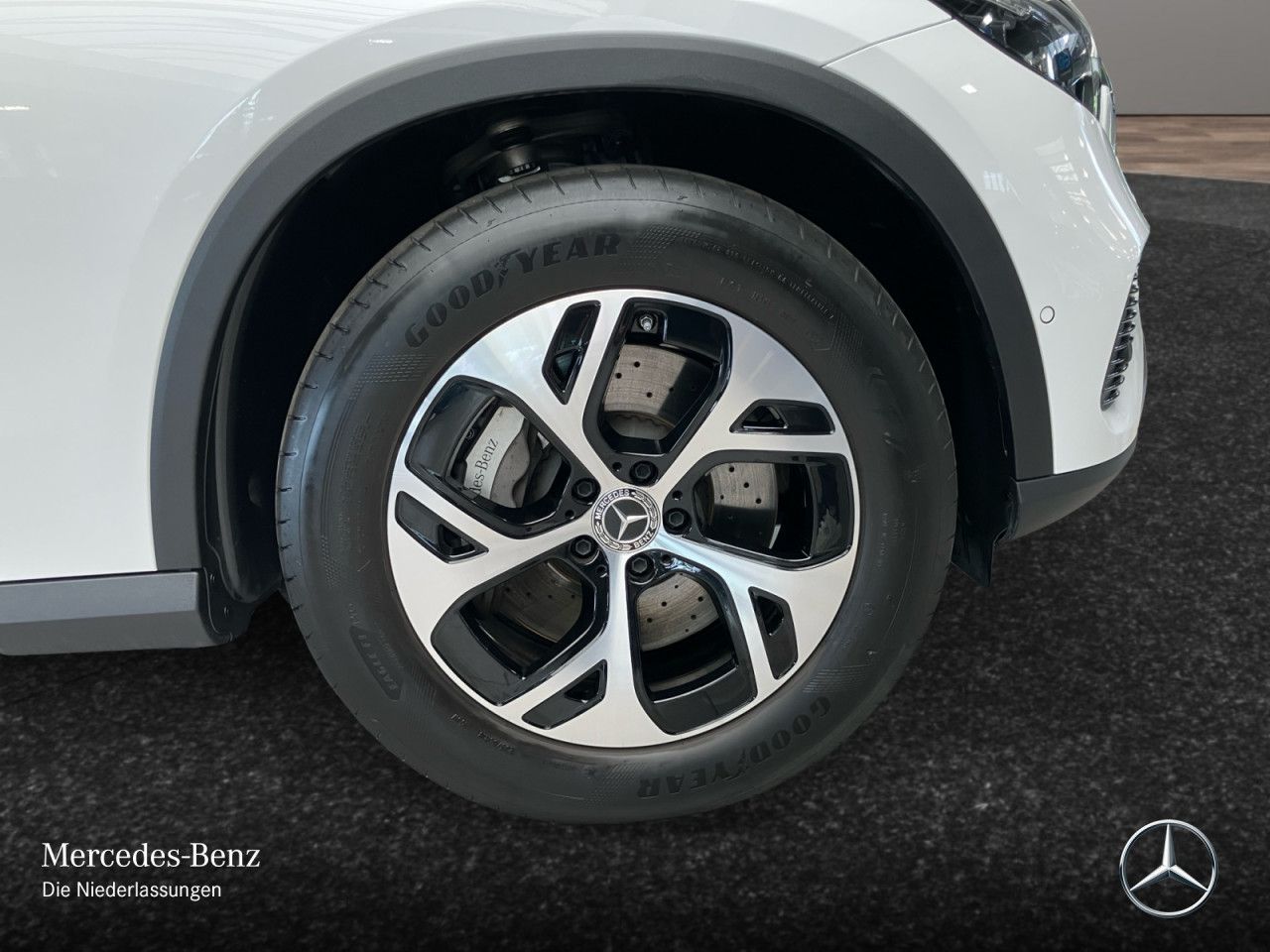 Mercedes-Benz GLC 300 de 4M Avantg - Samsaru's Car Outlet