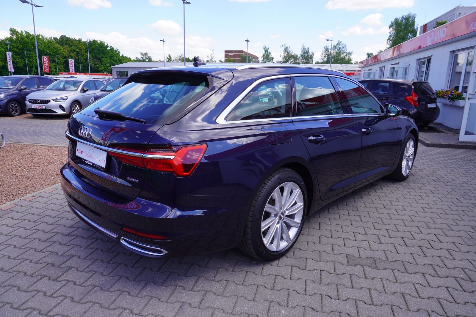 Audi A6 Avant 45 TDI quattro sport S-Tronic - Samsaru's Car Outlet