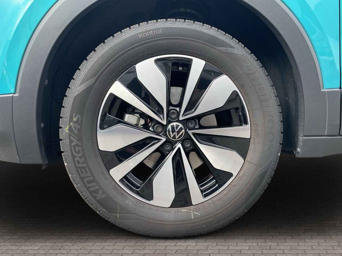 Volkswagen T-Cross 1.0 TSI Move - Samsaru's Car Outlet