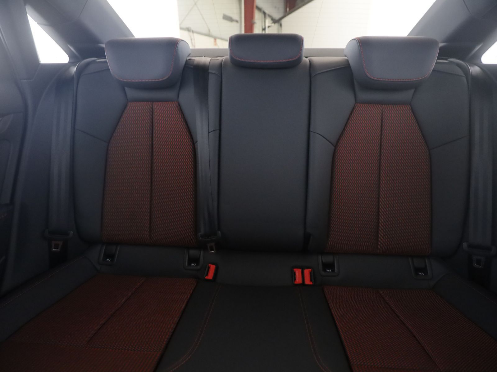 Audi A3 Limousine 40 TDI quattro S line LED+RFK+B&O+S