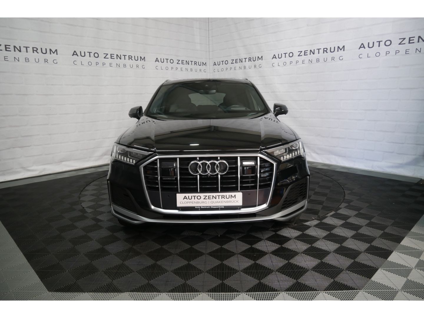 Audi Q7 50 TDI S line  Pano+Matrix+Virt+HuD+S-Sitz+7-
