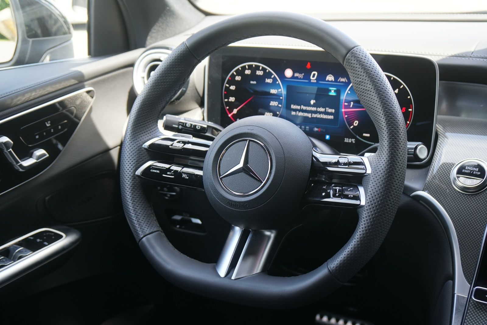 Mercedes-Benz GLC 300d 4M Edition AMG Line *ACC*AHK*Navi*