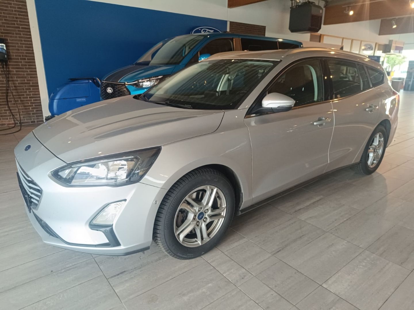 Ford Focus - Samsaru's Car Outlet