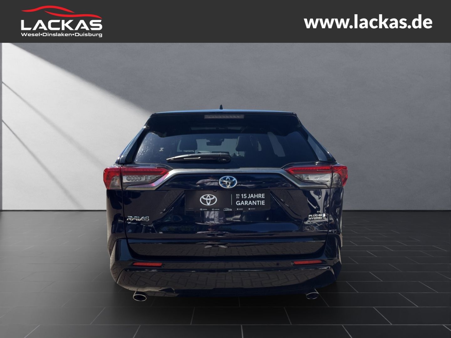 Toyota RAV 4 Plug-In Hybrid 4x4 - Samsaru's Car Outlet