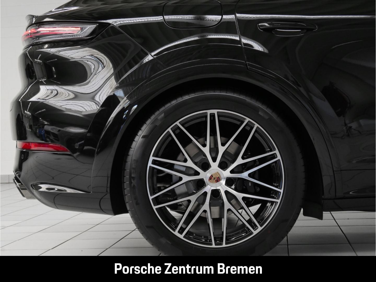 Porsche Cayenne E-Hybrid Coupe Bose Matrix LED Sportag