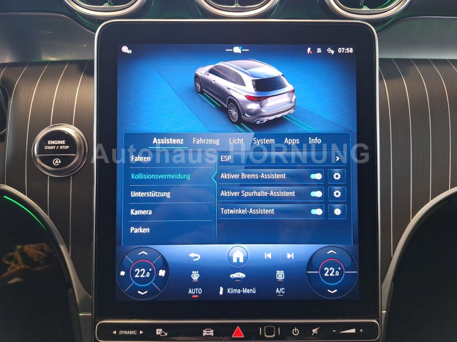 Mercedes-Benz GLC 300 d AMG 4M Edition 360° Distr AHK Memo 20"
