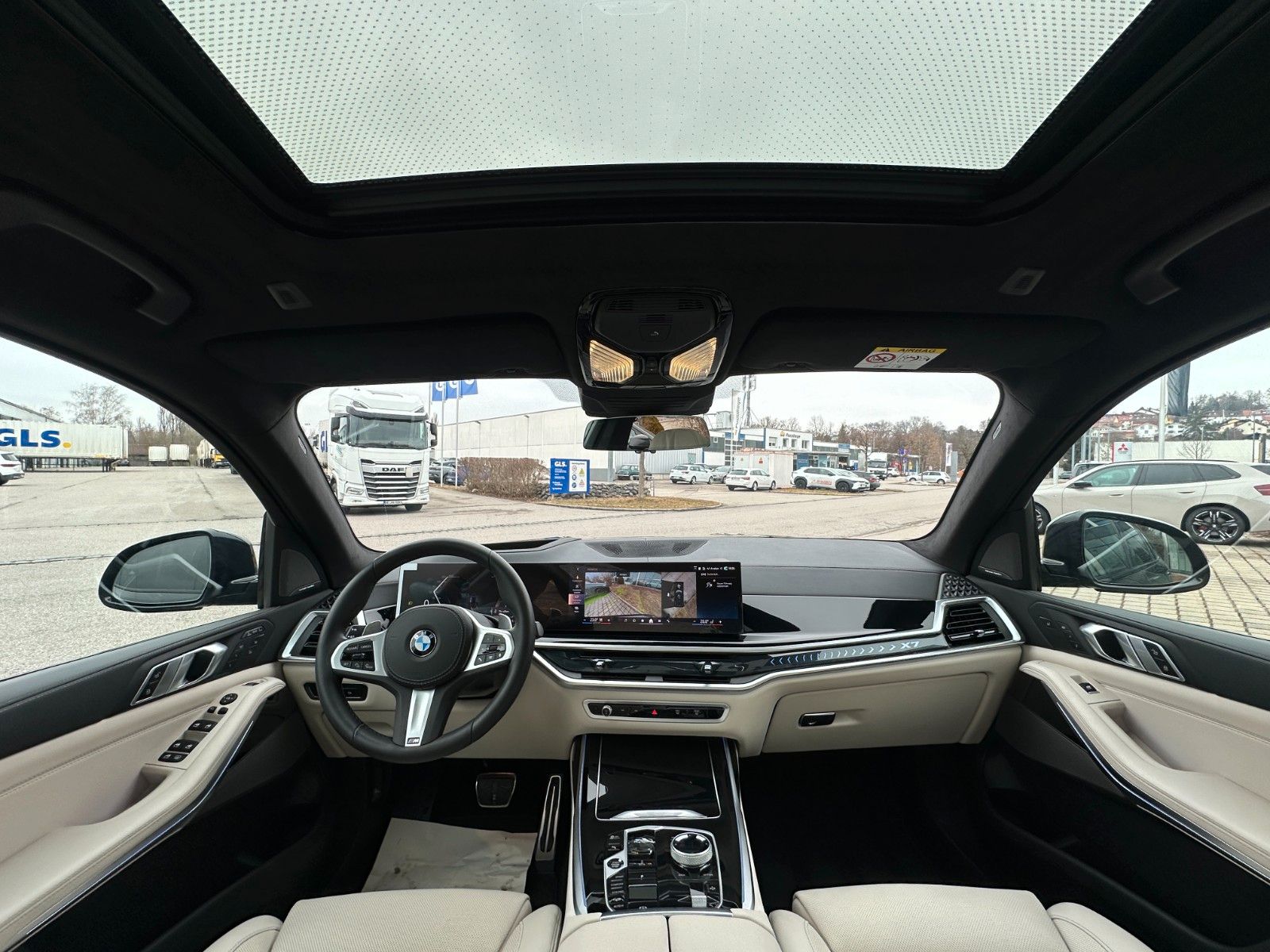 BMW X7 xDr 40d M Sport Pro|Aktivlenk|SkyL|AHK|BEIGE|