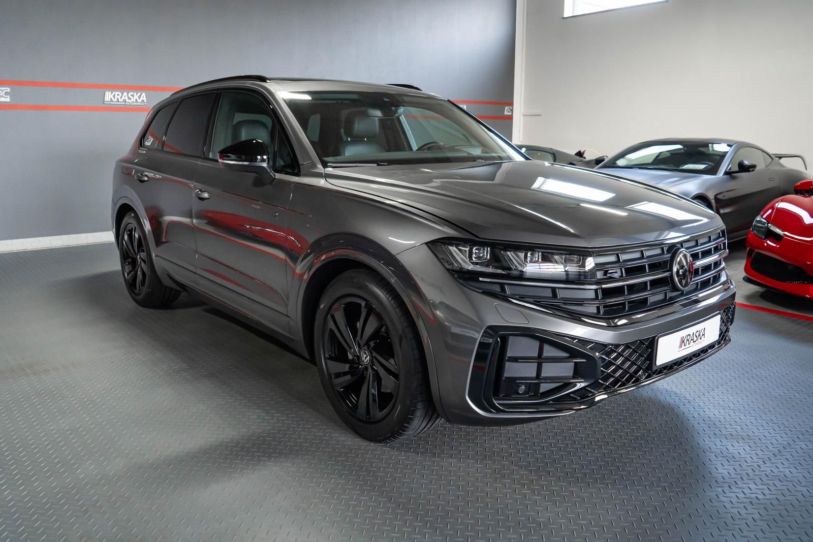 Volkswagen Touareg 3.0 TDI R-Line 4M Final Edition AHK STHZ