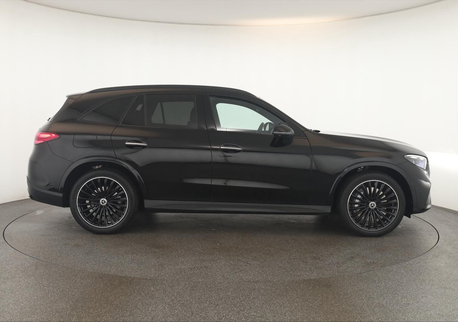 Mercedes-Benz GLC 300 d 4M AMG Advanced Night DIGITAL Pano AHK