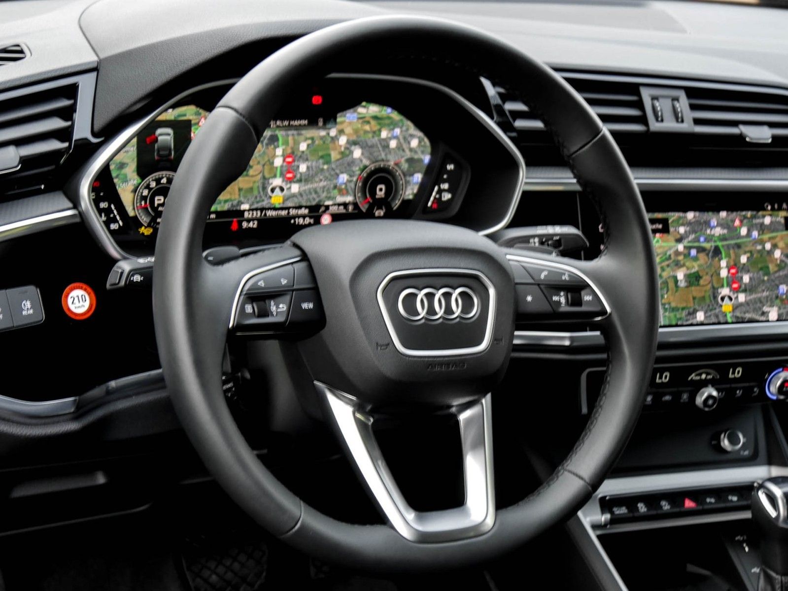 Audi Q3 Sportback 40 quattro S LINE - Samsaru's Car Outlet