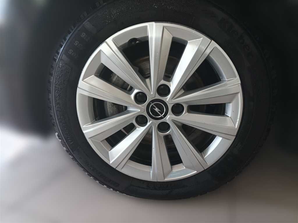 Opel Astra 1.2 - Samsaru's Car Outlet