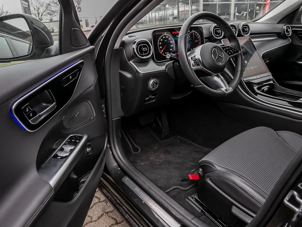 Mercedes-Benz C 300 de Avantgarde - Samsaru's Car Outlet