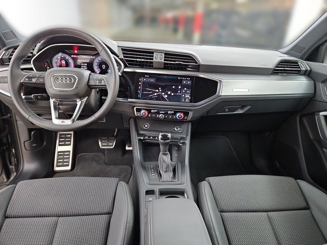Audi Q3 Sportback S line AHK LED PANO KAMERA NAVI VIR