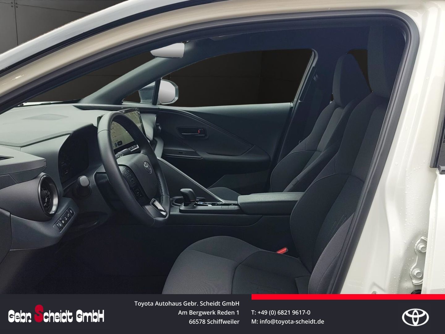 Toyota C-HR Plug-In Hybrid   LED-Scheinwerfer Kamera