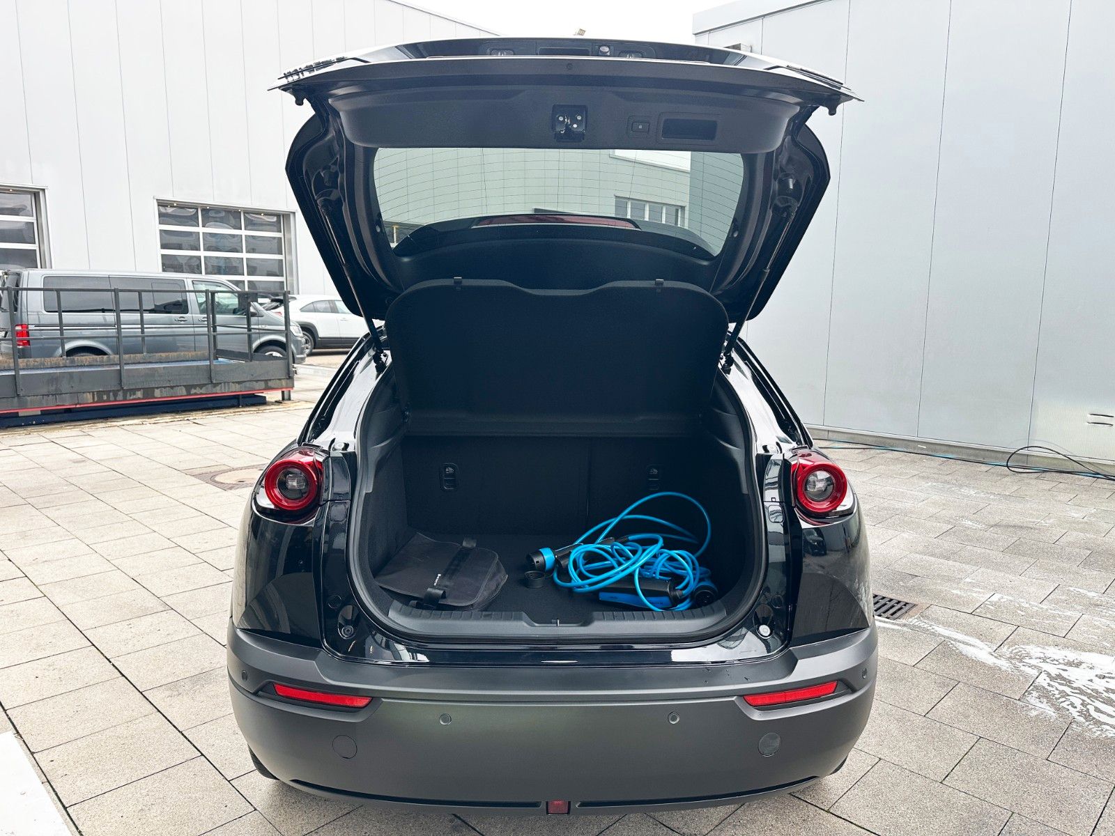 Mazda MX-30 EV Premium-P/MC-P/360°/BOSE/GSD/Garantie