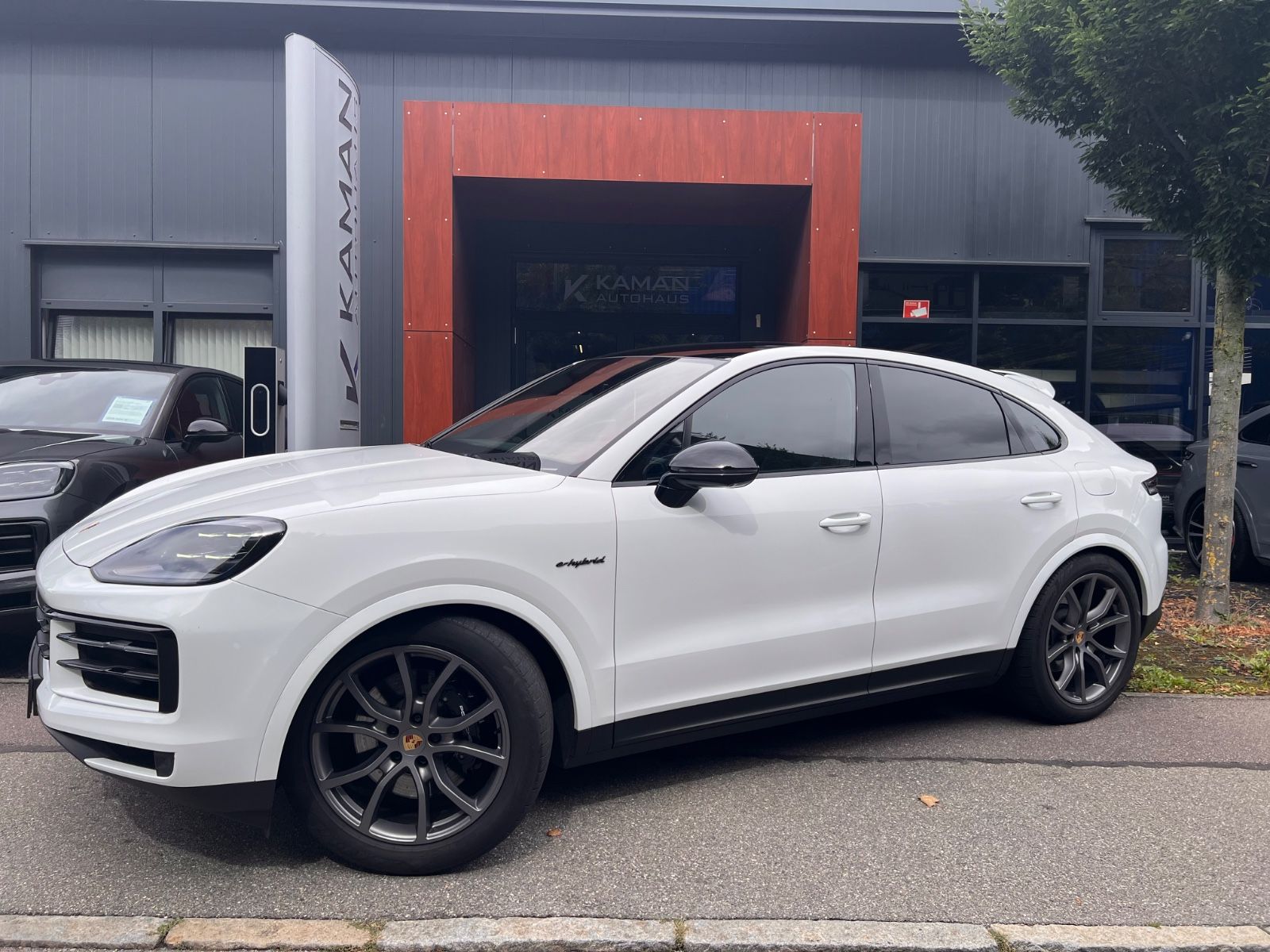 Porsche Cayenne Coupe E-Hyb. #HINTERACHS! PDCC! ACC! 360