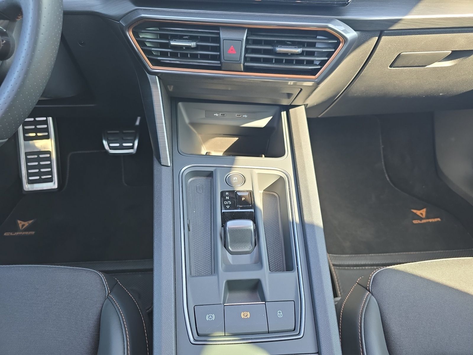 Cupra Formentor VZ 4Drive 2.0 TSI - Samsaru's Car Outlet