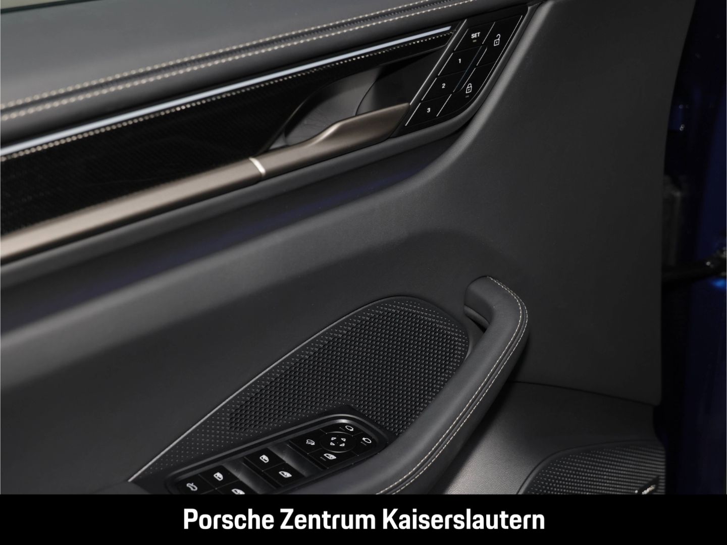 Porsche Macan Turbo LED-Matrix InnoDrive Surround-View