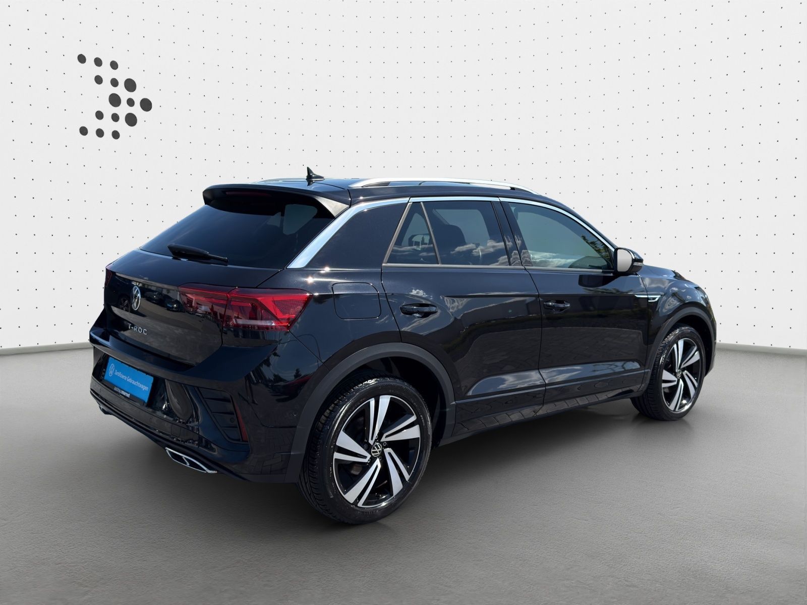 Volkswagen T-Roc 1.5 TSI DSG R-LINE - Samsaru's Car Outlet