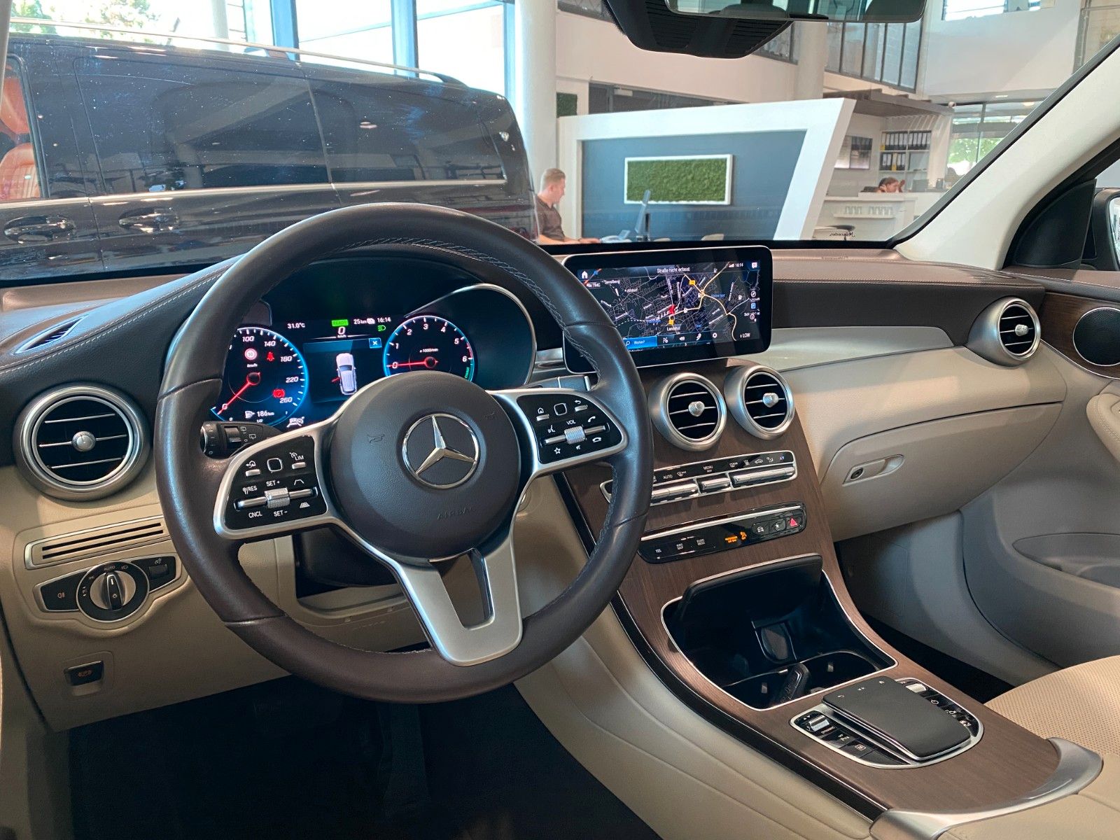 Mercedes-Benz GLC 300de Exclusive MBUX Memory Sbel HUD DTR 360