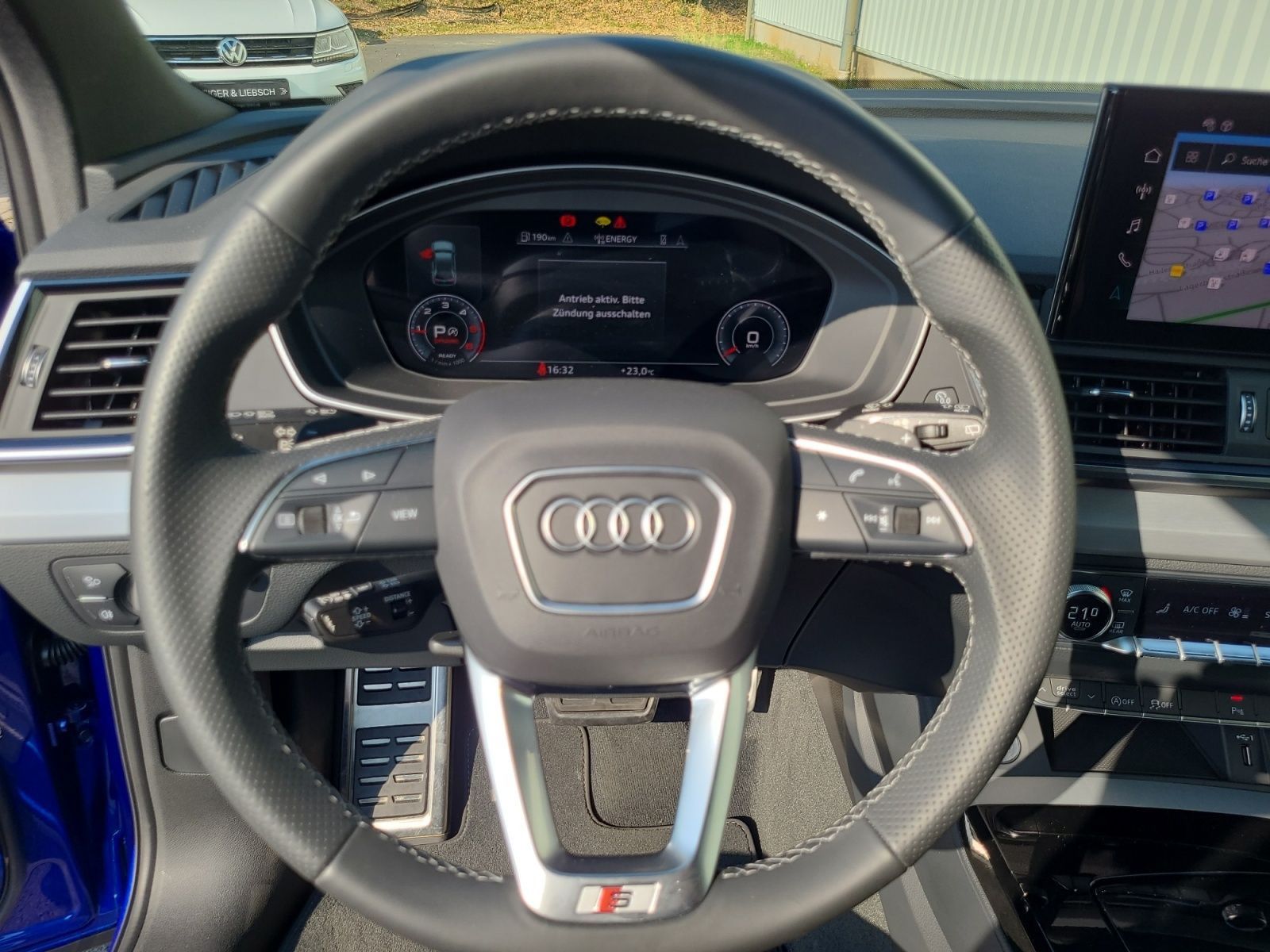 Audi Q5 Sportback 40 TDI quattro S-LINE - Samsaru's Car Outlet