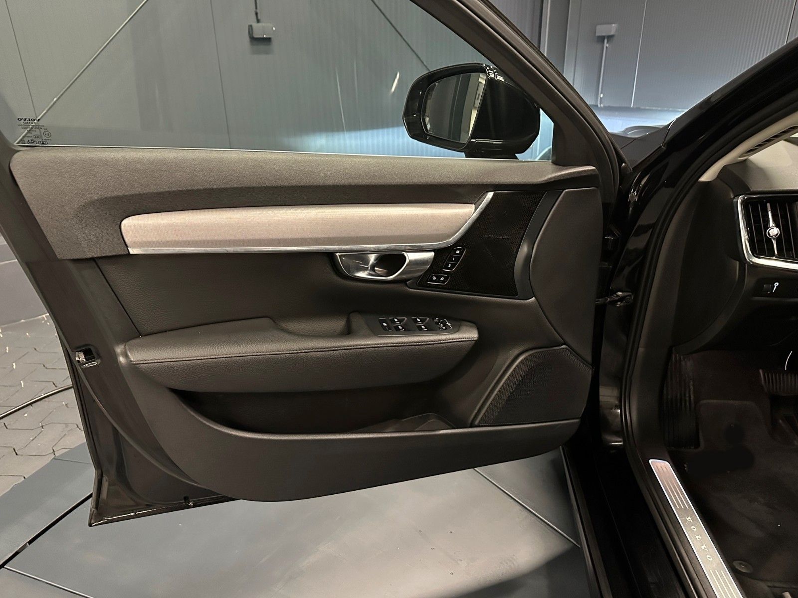 Volvo S90 Momentum Pro AWD *19Zoll*Xenium-Paket*360*